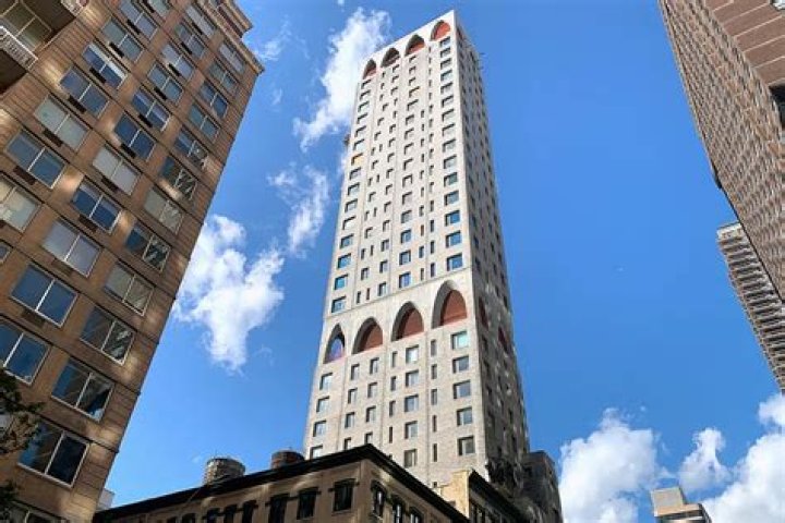 180 East 88th Street hits $200M in sales: See remaining homes in UES skyscraper featured in 'Succession'