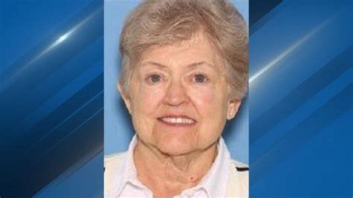 82-Year-Old Starts His Own Business in Huntington Beach; Removing Junk with Junk Smiths