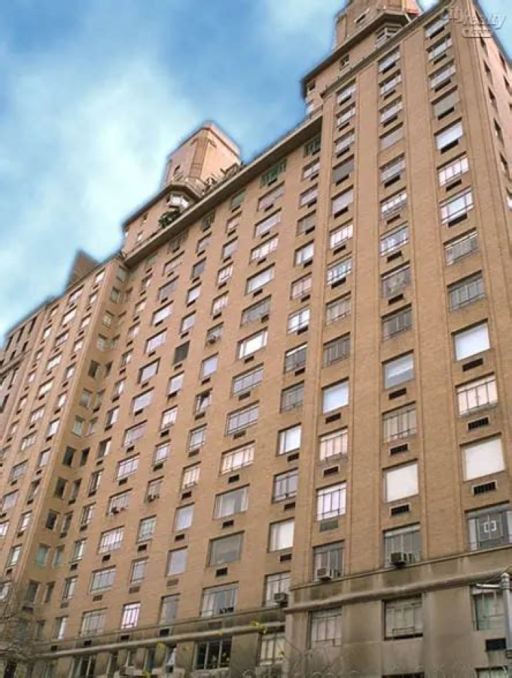 880 Fifth Avenue - Upper East Side