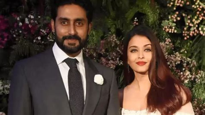Aishwarya Rai and Abhishek Bachchan share an unseen wedding photo on their 15th anniversary