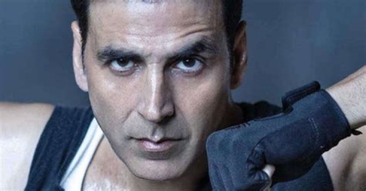 Akshay Kumar drinks cow urine everyday and his family hates his new-moustache look
