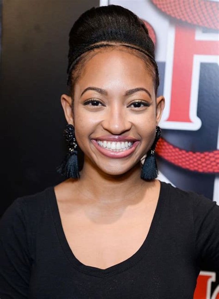 Aleisha Allen’s bio: age, height, net worth movies, and TV shows