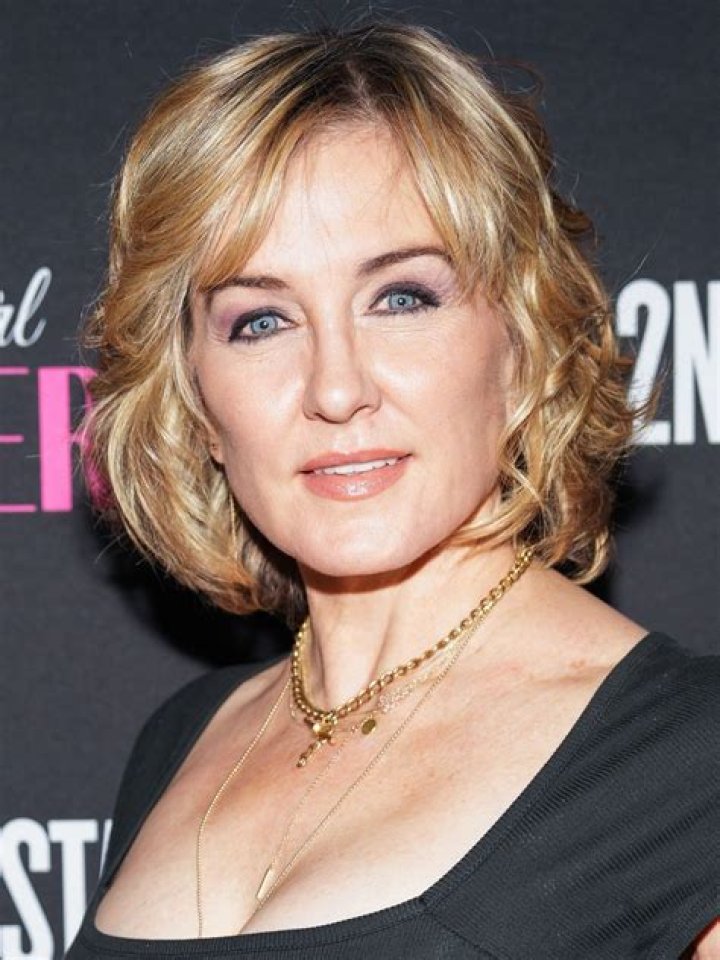 Amy Carlson