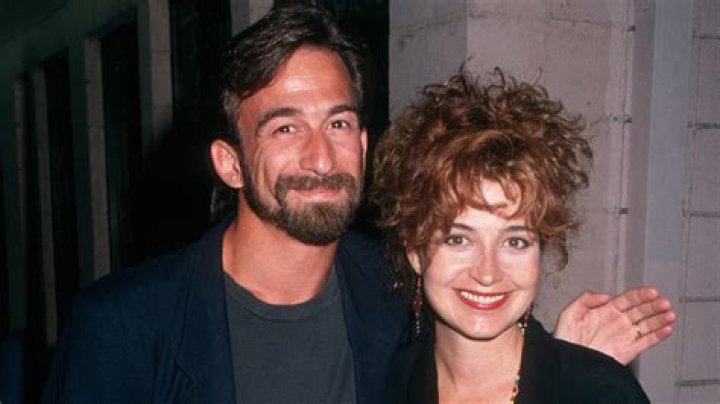 Annie Potts’ Spouse: Meet The Mystery Man in Her Life