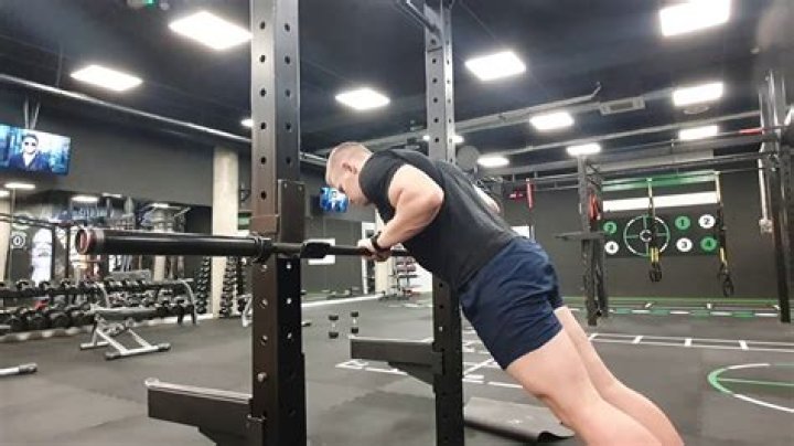 Barbell Pushup