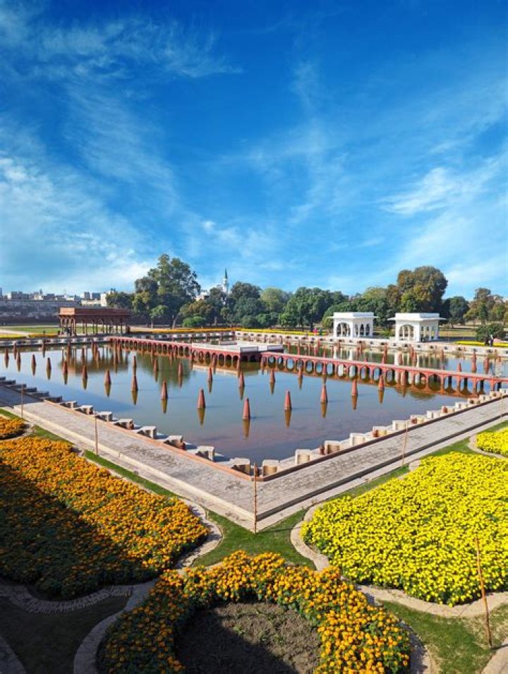 Definitions of Shalimar - OneLook