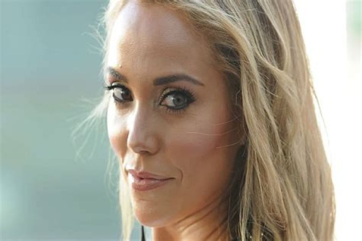 Elizabeth Berkley net worth, biography, wiki, age, height, movies