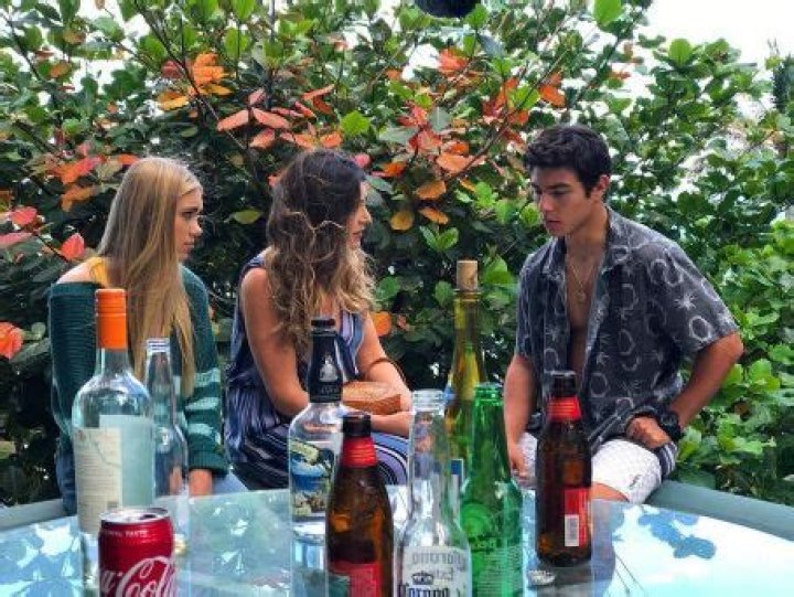 Emily Skinner – Social pics