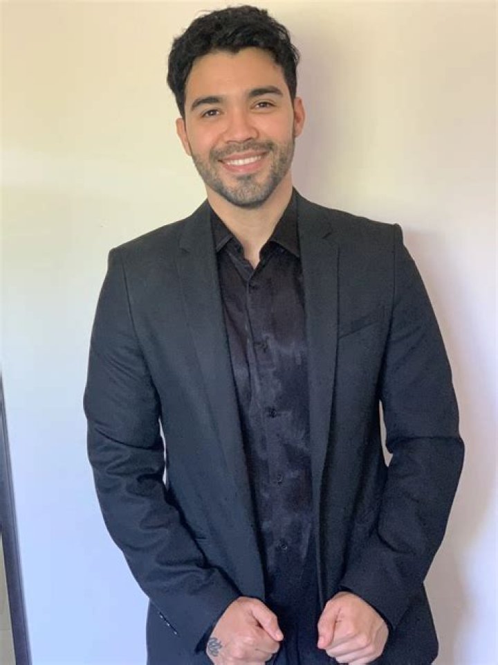 Gussy Lau Wiki, [Singer] Biography, Wikipedia Net Worth, Family, Age, And More