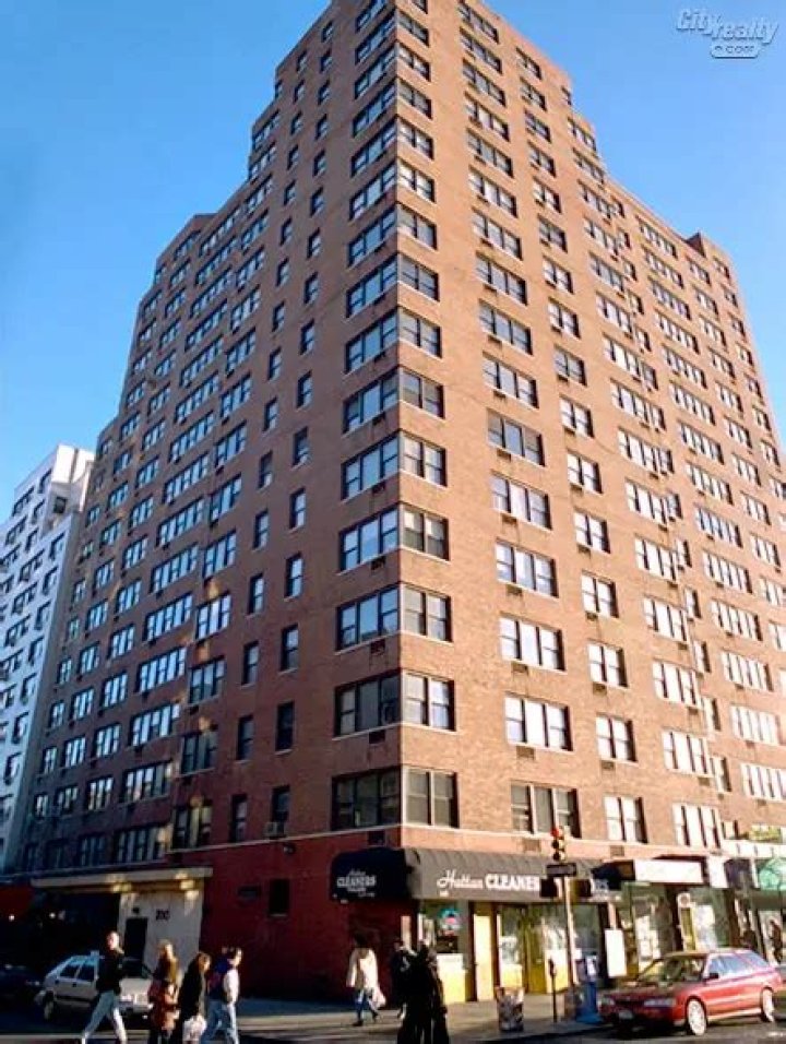 Hatten House, 200 East 15th Street - Rentals in Gramercy Park