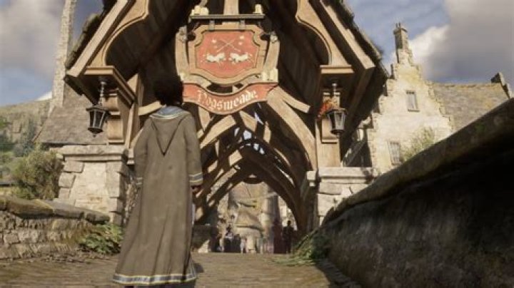 Hogwarts Legacy: How To Get Your Own Shop In Hogsmeade