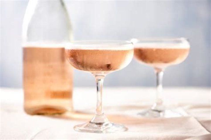How healthy is rosé compared to other wines?