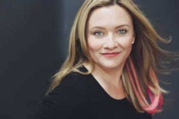 husband, age, net worth, Instagram, height