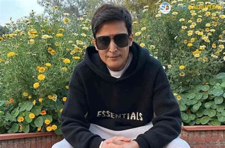 Jimmy Shergill Net Worth, Wife, Parents, Age, Height, Wiki
