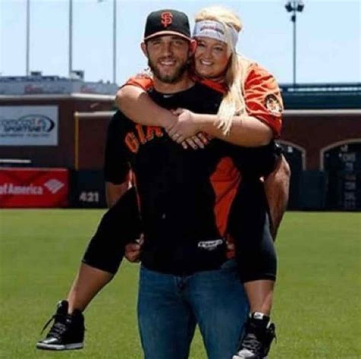 Madison Bumgarner’s Wife Ali Saunders: Age, Height, Kids, Profession, Net Worth!