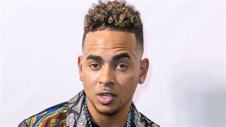 Ozuna: Musician, Songwriter, Songs, Height, Wife, Father, Siblings, Education, Real Name, Movie, Instagram, Contract, and Net Worth