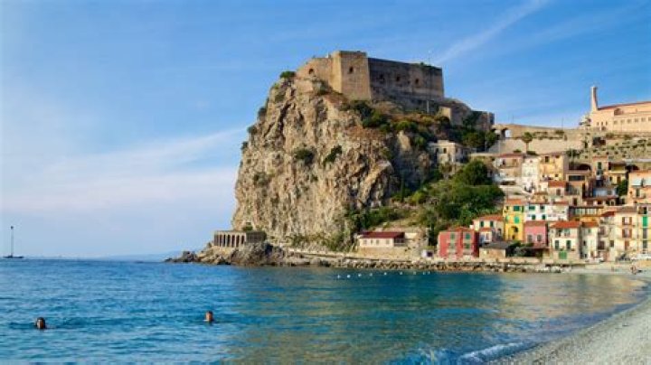 Teach English in Reggio di Calabria, Italy