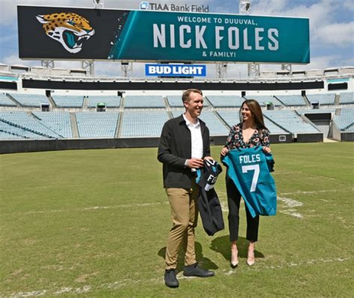The life story of Tori Moore, Nick Foles' wife and support system