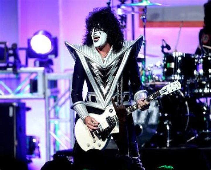 Tommy Thayer Net Worth