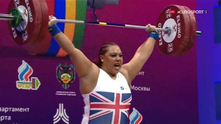 Who are the best female weightlifters in the world currently?